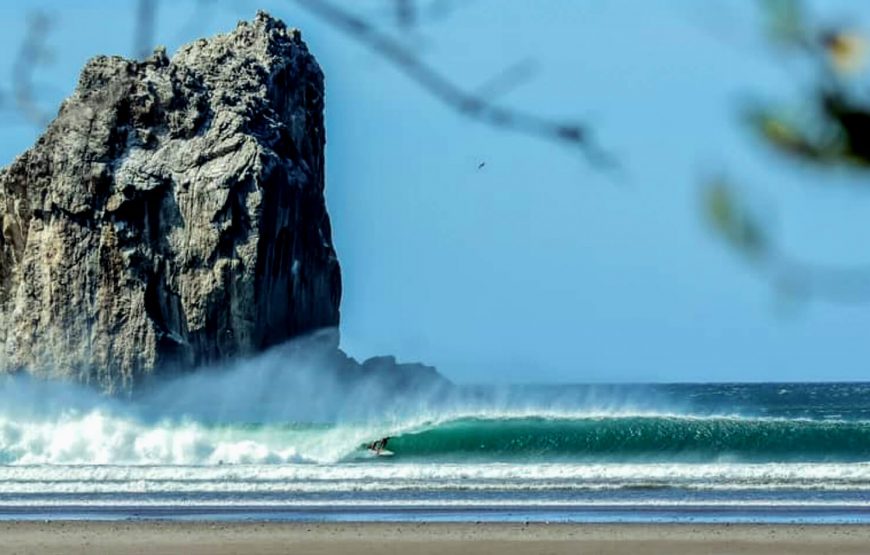 Witch’s Rock Surf Break