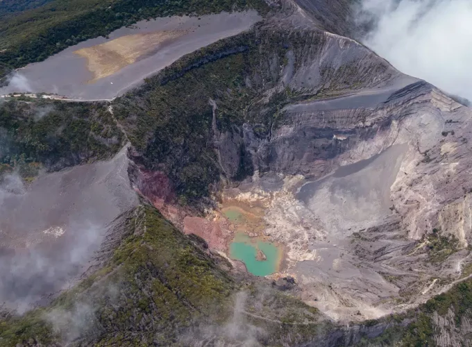 Volcano Helicopter Tours Costa Rica